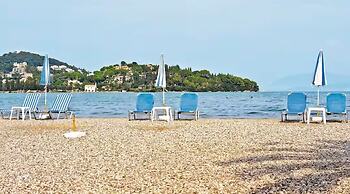 Pierhouse Hotel in Gouvia