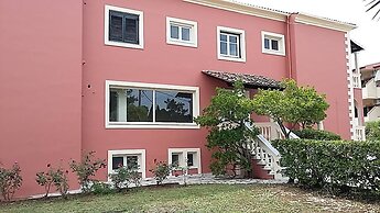 Pierhouse Hotel in Gouvia