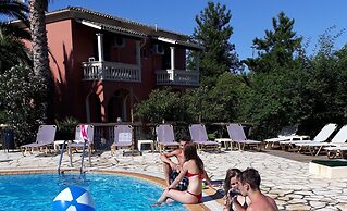 Pierhouse Hotel in Gouvia