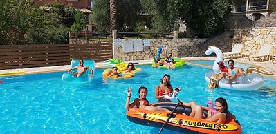 Pierhouse Hotel in Gouvia