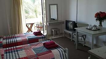 Pierhouse Hotel in Gouvia