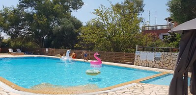 Pierhouse Hotel in Gouvia