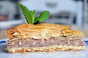 Pierhouse Hotel in Gouvia