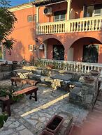 Pierhouse Hotel in Gouvia