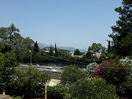 Pierhouse Hotel in Gouvia