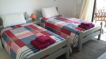 Pierhouse Hotel in Gouvia