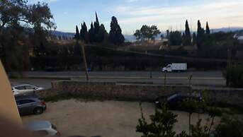 Pierhouse Hotel in Gouvia