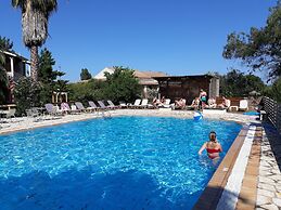 Pierhouse Hotel in Gouvia