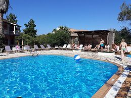 Pierhouse Hotel in Gouvia