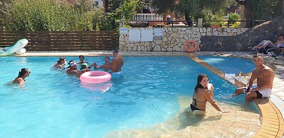 Pierhouse Hotel in Gouvia