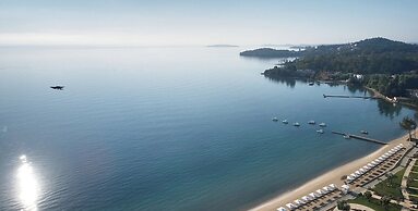 Pierhouse Hotel in Gouvia