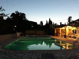 Pierhouse Hotel in Gouvia