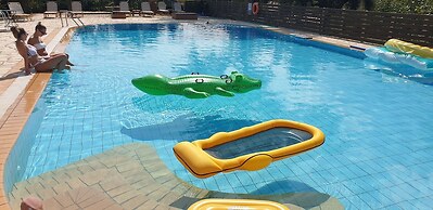 Pierhouse Hotel in Gouvia