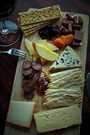 Pierhouse Hotel in Gouvia