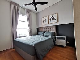 Sky Suite By Autumn Suites