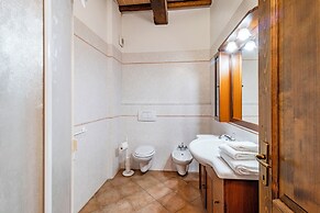 Fico Family Apt Shared Pool,volterra