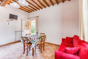 Fico Family Apt Shared Pool,volterra