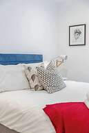 Beautifully Refurbished 2BD Flat- Clapham