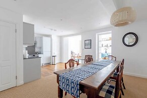 Beautifully Refurbished 2BD Flat- Clapham