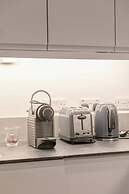 Beautifully Refurbished 2BD Flat- Clapham