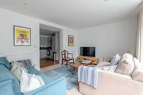 Beautifully Refurbished 2BD Flat- Clapham