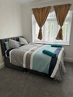 Gorgeous 5 Bedroom House