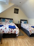 Gorgeous 5 Bedroom House