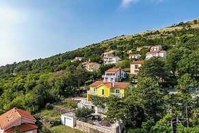 Seaview House Helena