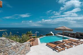 Nomade Villa 4 BD in Psarou