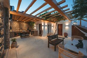 Nomade Villa 4 BD in Psarou