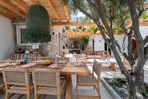 Nomade Villa 4 BD in Psarou