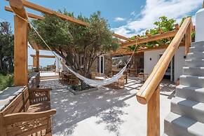 Nomade Villa 4 BD in Psarou