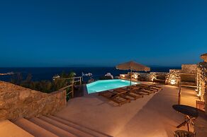 Nomade Villa 4 BD in Psarou