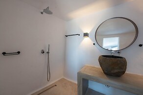 Nomade Villa 4 BD in Psarou