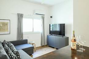 Country Vibes in Tel-Aviv by Sea N' Rent