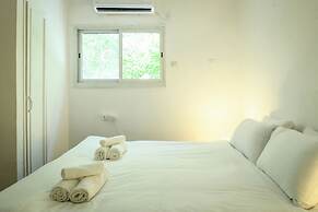 Country Vibes in Tel-Aviv by Sea N' Rent