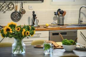 Country Vibes in Tel-Aviv by Sea N' Rent