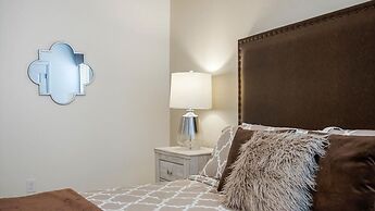 7 Bed Private Pool Home In Solterra Resort 7 Bedroom Home by RedAwning