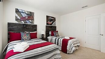 7 Bed Private Pool Home In Solterra Resort 7 Bedroom Home by RedAwning