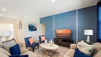 7 Bed Private Pool Home In Solterra Resort 7 Bedroom Home by RedAwning