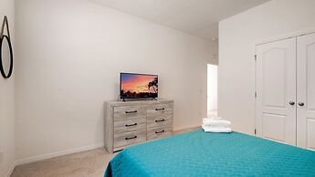 7 Bed Private Pool Home In Solterra Resort 7 Bedroom Home by RedAwning