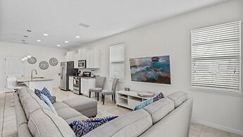 5 Bed With Private Pools Near Disney 5 Bedroom Townhouse