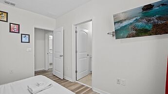 5 Bed With Private Pools Near Disney 5 Bedroom Townhouse