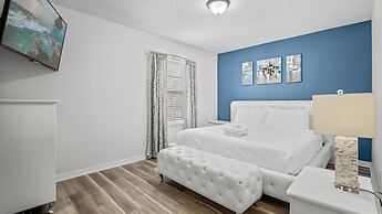 5 Bed With Private Pools Near Disney 5 Bedroom Townhouse