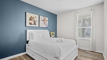 5 Bed With Private Pools Near Disney 5 Bedroom Townhouse