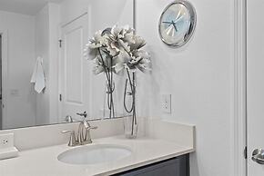 4 Bed 3 Bath In Champions Gate Resort! 4 Bedroom Townhouse