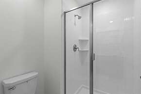 4 Bed 3 Bath In Champions Gate Resort! 4 Bedroom Townhouse