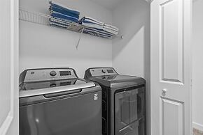 4 Bed 3 Bath In Champions Gate Resort! 4 Bedroom Townhouse