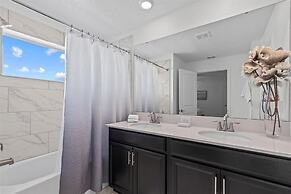 4 Bed 3 Bath In Champions Gate Resort! 4 Bedroom Townhouse