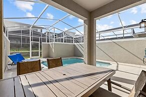 4 Bed 3 Bath In Champions Gate Resort! 4 Bedroom Townhouse